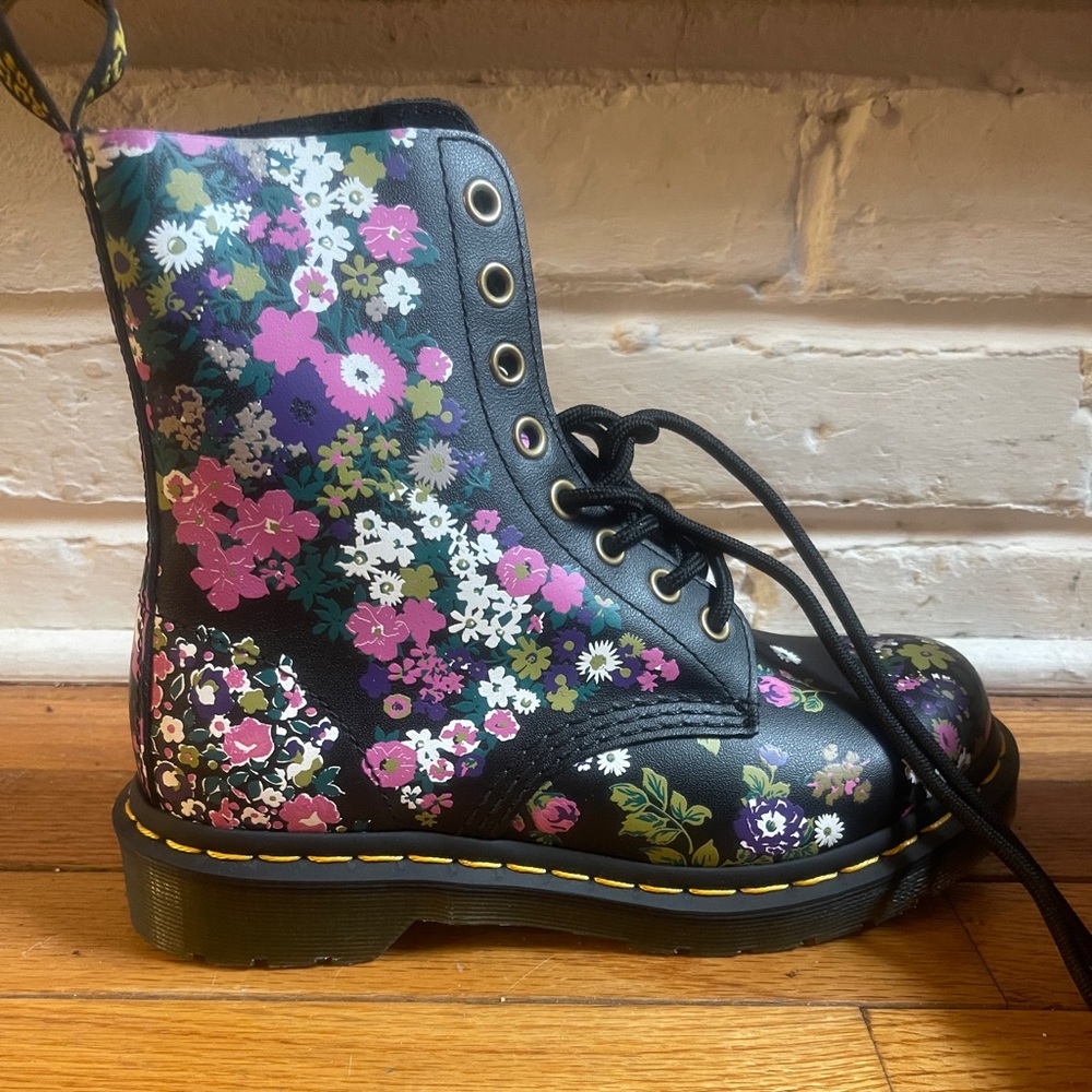 BRAND NEW floral doc martens